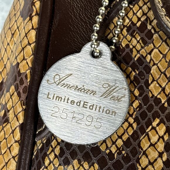 American West‎ Snakeskin Embossed Leather Purse Zip Magnetic Pocket Rare Limited - Picture 4 of 16